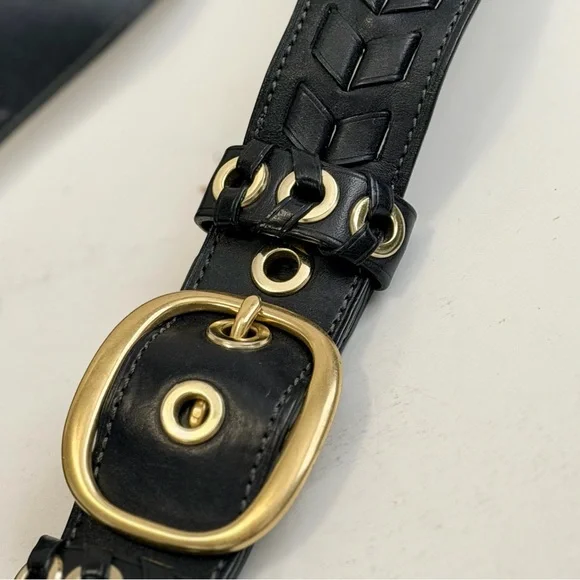 ๐ Coach Signature Bleecker Bag Black
F0794-11434 and Wallet Braided Leather - Picture 13 of 16